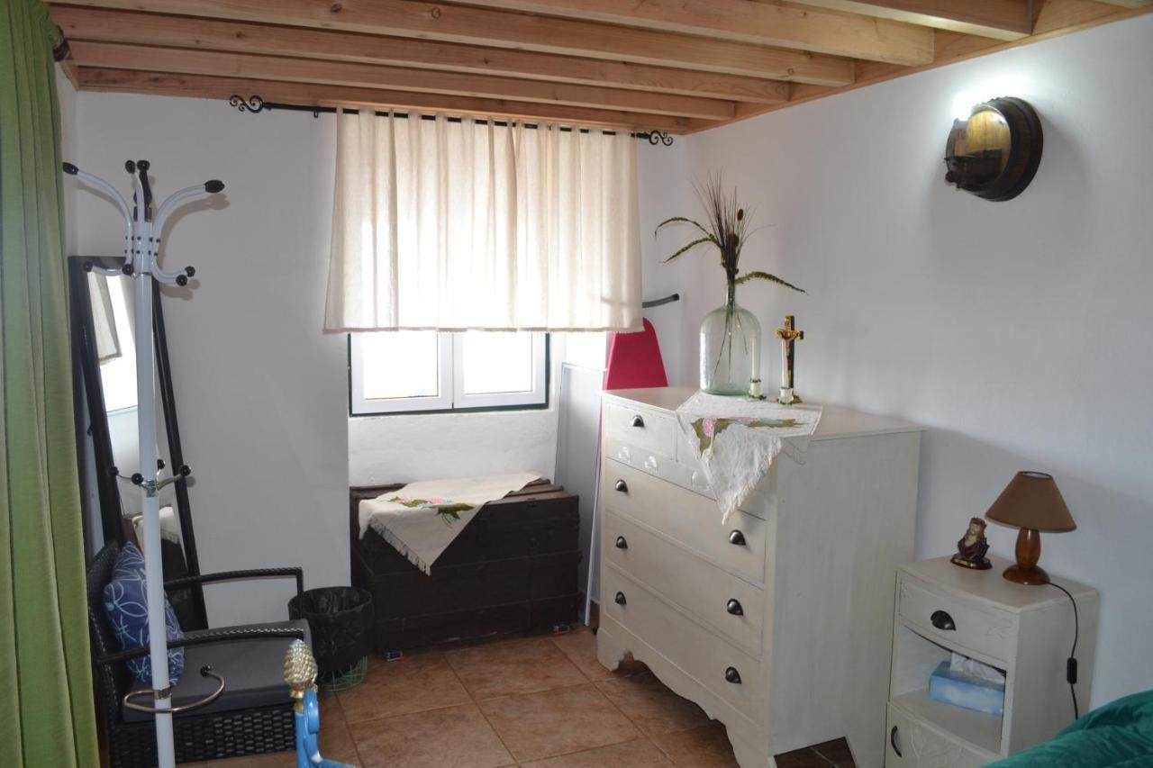 Casinha De Muda Da Feteira Villa อังกรา ดู เอโรอิสโม ภายนอก รูปภาพ